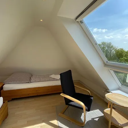 Δωμάτια σε οικογενειακή κατοικία Suederhafen 2c